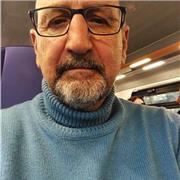 Un sicuro aiuto da parte di un  nonno  per bambini delle elementari.